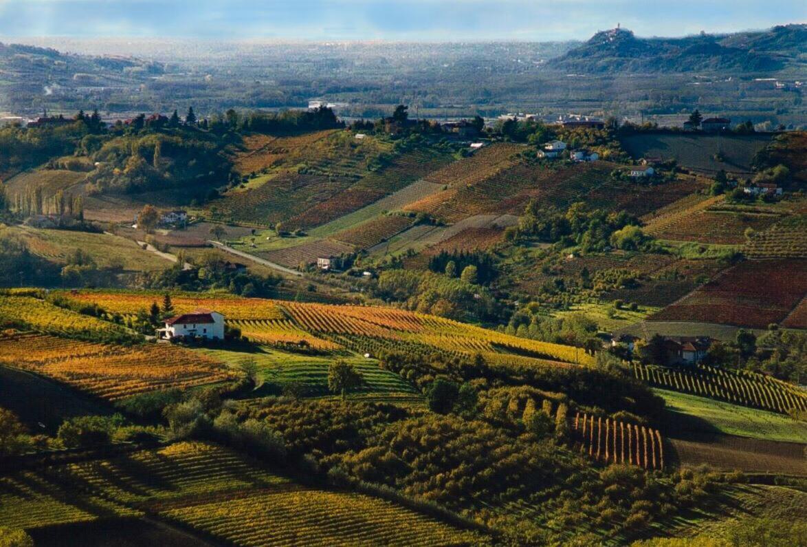 Ca 'D Langa B&B Трейзо Екстериор снимка